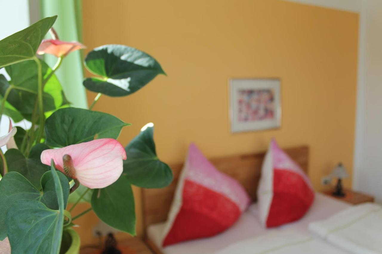 Pension Pastoriushaus Bad Windsheim Dış mekan fotoğraf